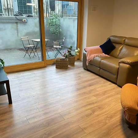 Apartment Apt 1 Silver Spruce - Town